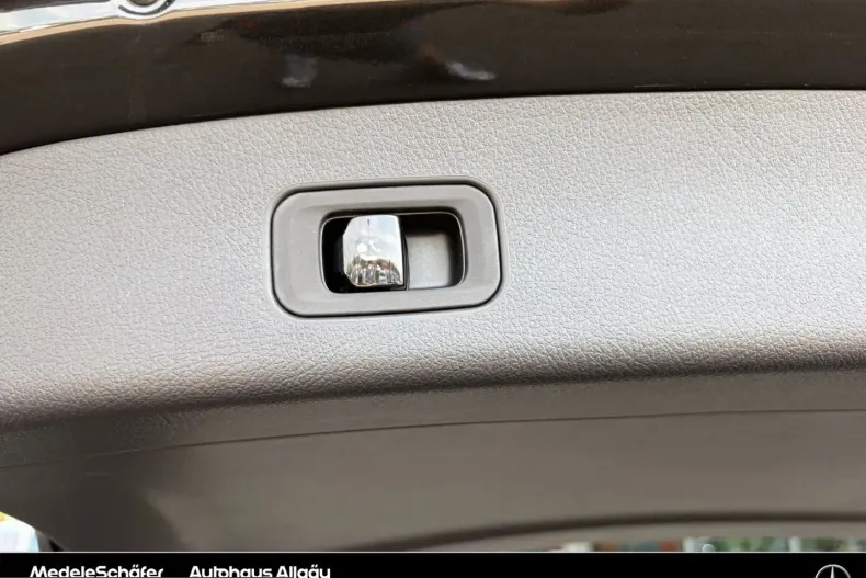 Mercedes-Benz GLC 220 (Clasa GLC) din 2025 cu 12.200 km - oferta MER236230 - foto 24