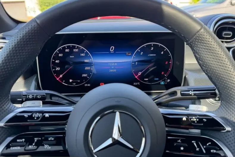 Mercedes-Benz GLC 300 (Clasa GLC) din 2025 cu 28.400 km - oferta MER236238 - foto 9