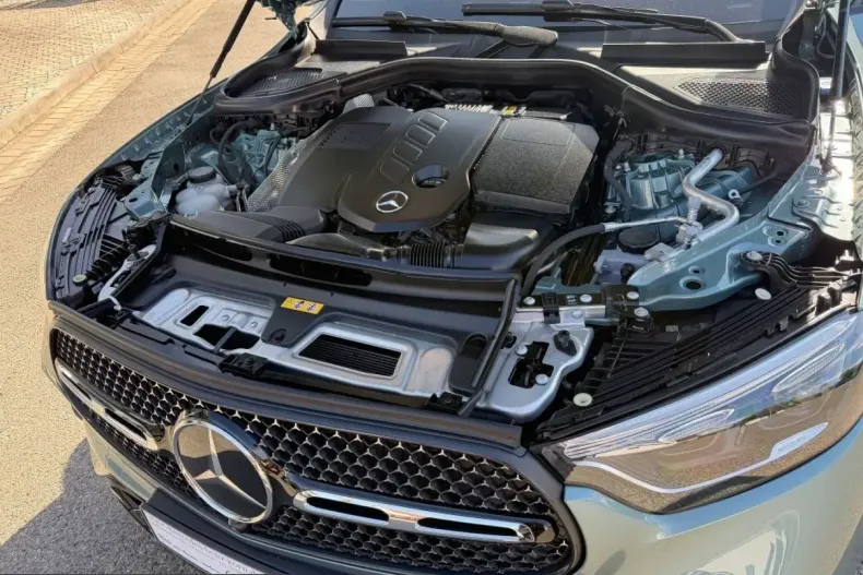 Mercedes-Benz GLC 300 (Clasa GLC) din 2025 cu 28.400 km - oferta MER236238 - foto 18