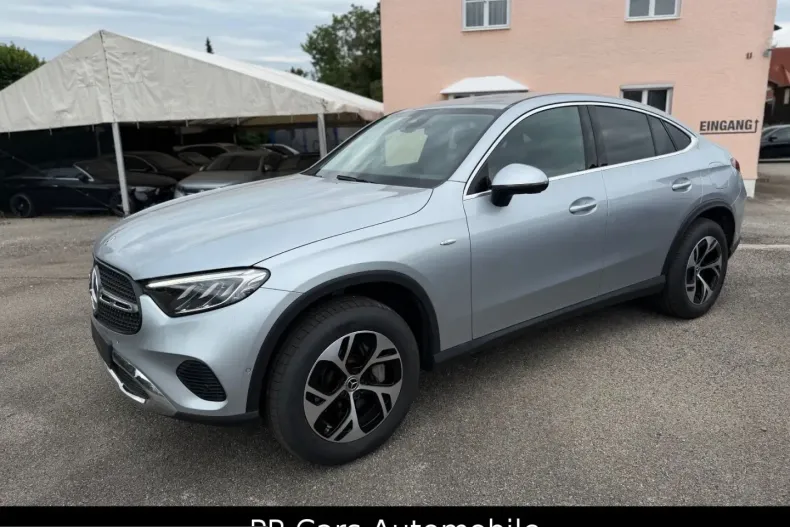 Mercedes-Benz GLC 400 (Clasa GLC) din 2024 cu 29.981 km - oferta MER236239 - foto 1