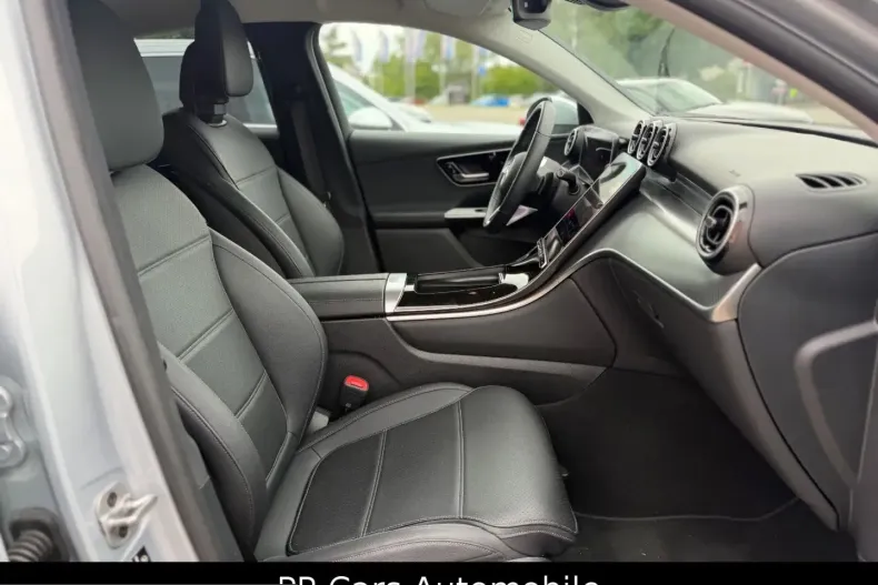 Mercedes-Benz GLC 400 (Clasa GLC) din 2024 cu 29.981 km - oferta MER236239 - foto 10