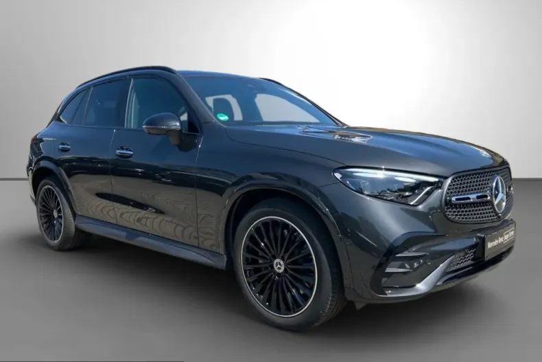 Mercedes-Benz GLC 300 (Clasa GLC) din 2025 cu 13.500 km - oferta MER236241 - foto 4
