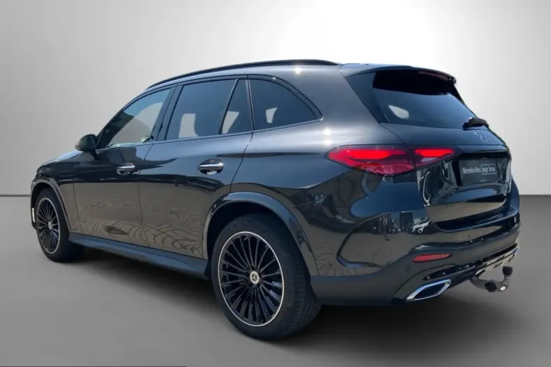Mercedes-Benz GLC 300 (Clasa GLC) din 2025 cu 13.500 km - oferta MER236241 - foto 5
