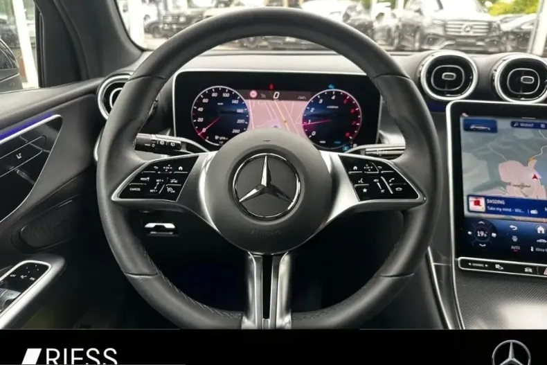Mercedes-Benz GLC 200 (Clasa GLC) din 2025 cu 14.052 km - oferta MER236246 - foto 9