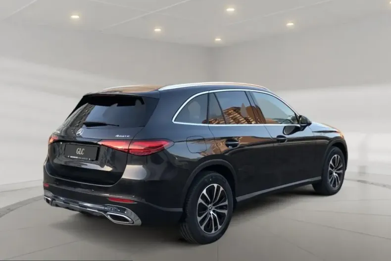 Mercedes-Benz GLC 220 (Clasa GLC) din 2025 cu 24.950 km - oferta MER236248 - foto 3