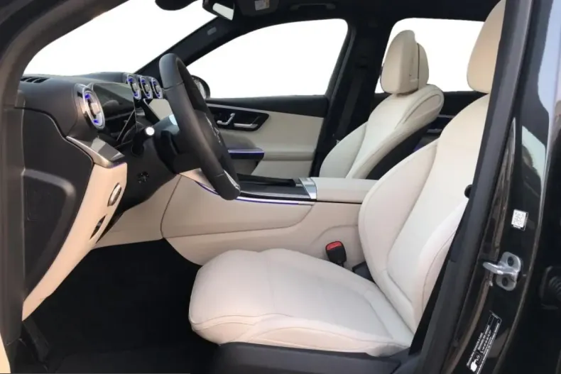 Mercedes-Benz GLC 220 (Clasa GLC) din 2025 cu 24.950 km - oferta MER236248 - foto 6