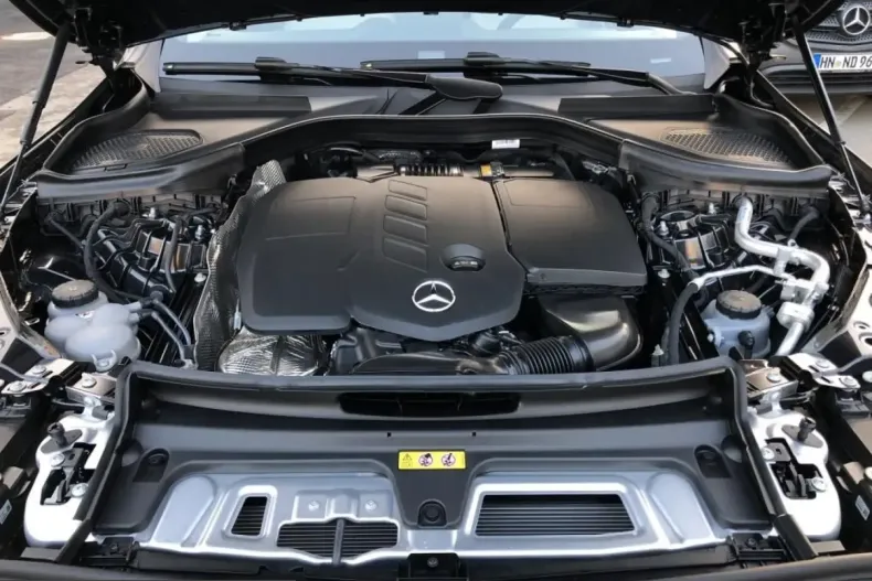 Mercedes-Benz GLC 220 (Clasa GLC) din 2025 cu 24.950 km - oferta MER236248 - foto 17