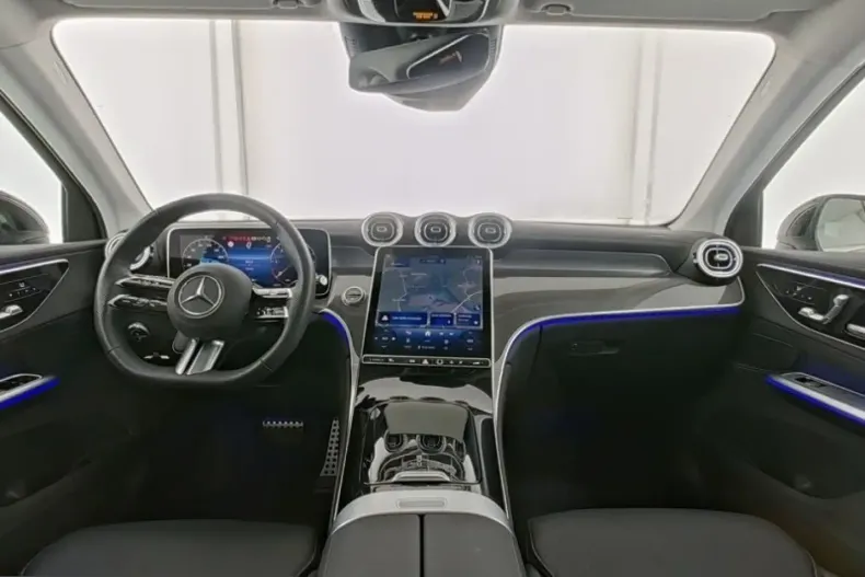 Mercedes-Benz GLC 300 (Clasa GLC) din 2025 cu 32.182 km - oferta MER236251 - foto 8