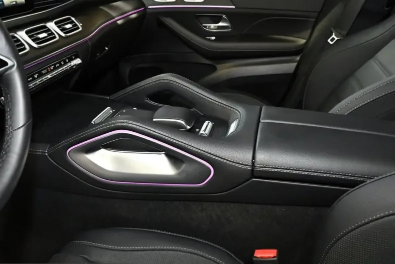Mercedes-Benz GLE 300 (Clasa GLE) din 2025 cu 3.889 km - oferta MER236257 - foto 15