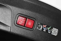 Mercedes-Benz GLE 300 (Clasa GLE) din 2025 cu 3.889 km - oferta MER236257 - foto 32