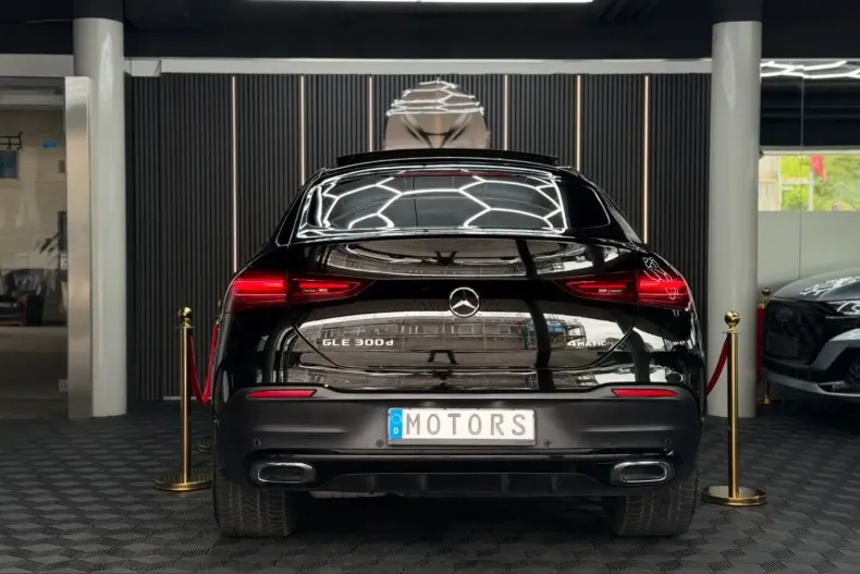 Mercedes-Benz GLE 300 (Clasa GLE) din 2025 cu 18.500 km - oferta MER236262 - foto 5