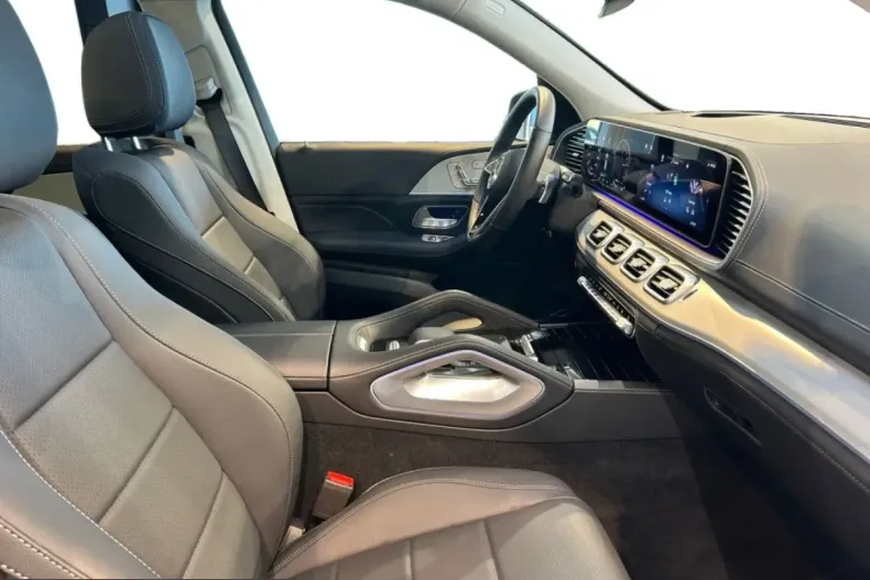 Mercedes-Benz GLE 350 (Clasa GLE) din 2025 cu 10.647 km - oferta MER236265 - foto 10