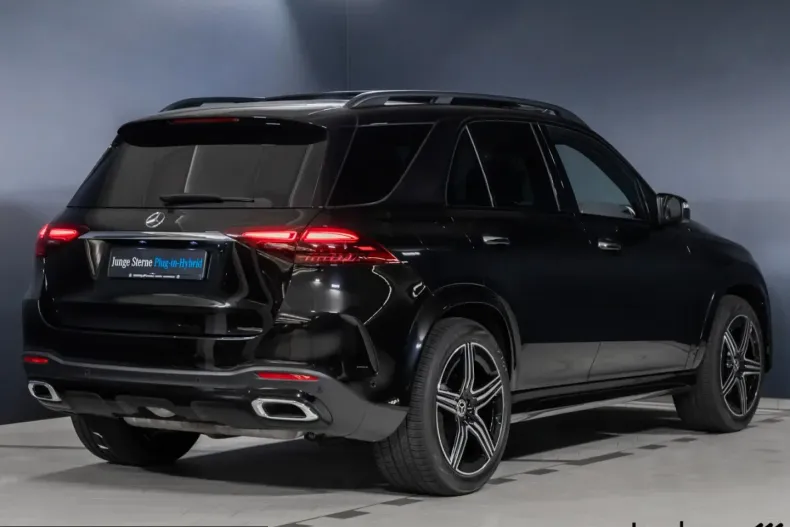 Mercedes-Benz GLE 400 (Clasa GLE) din 2024 cu 26.360 km - oferta MER236270 - foto 2
