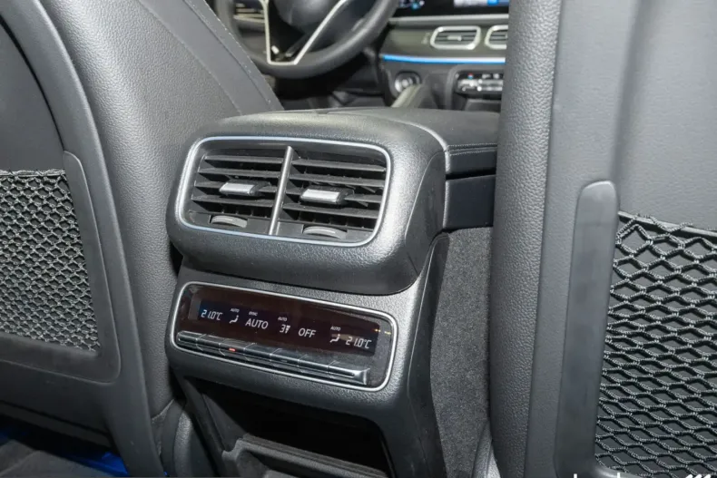 Mercedes-Benz GLE 400 (Clasa GLE) din 2024 cu 26.360 km - oferta MER236270 - foto 26