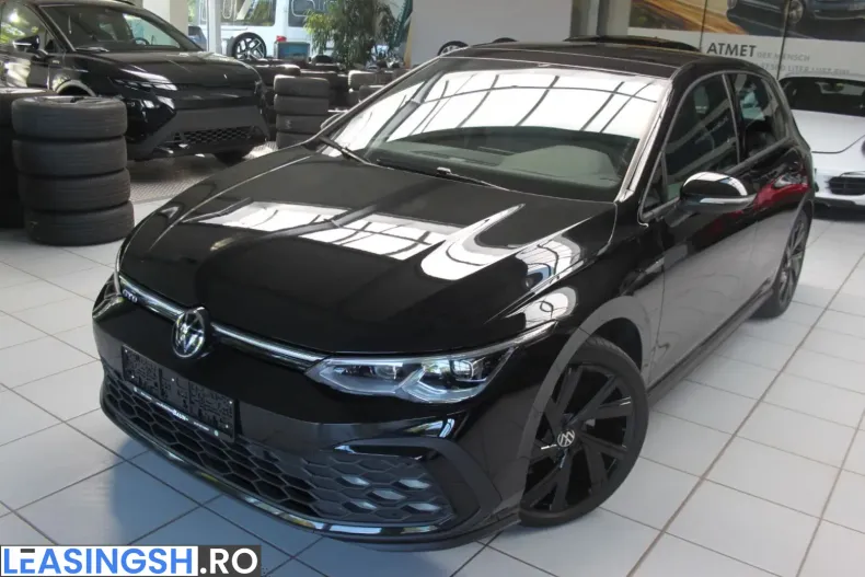 Volkswagen Golf din 2024 cu 43.900 km - oferta VOL236274 - foto 1