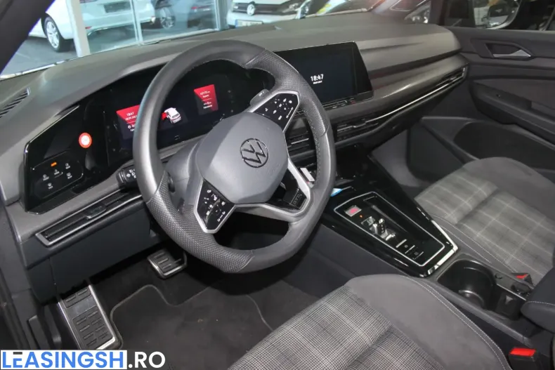 Volkswagen Golf din 2024 cu 43.900 km - oferta VOL236274 - foto 5