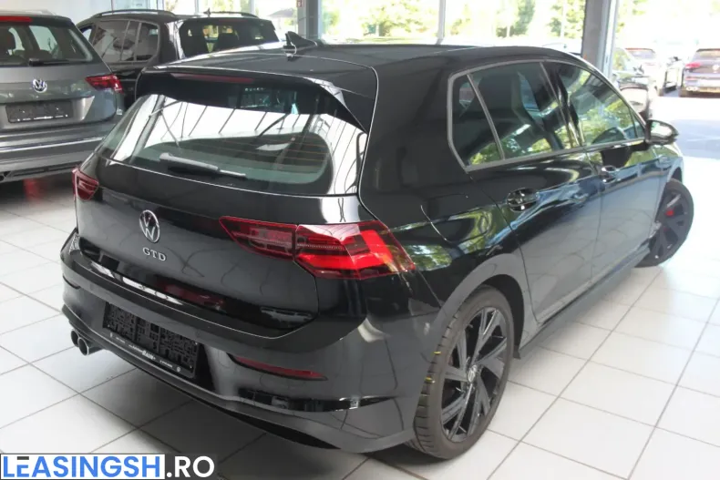 Volkswagen Golf din 2024 cu 43.900 km - oferta VOL236274 - foto 11