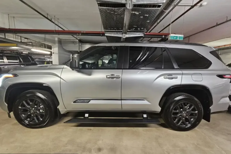 Toyota Sequoia din 2026 cu 51 km - oferta TOY236295 - foto 3