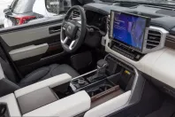 Toyota Sequoia din 2026 cu 51 km - oferta TOY236298 - foto 3