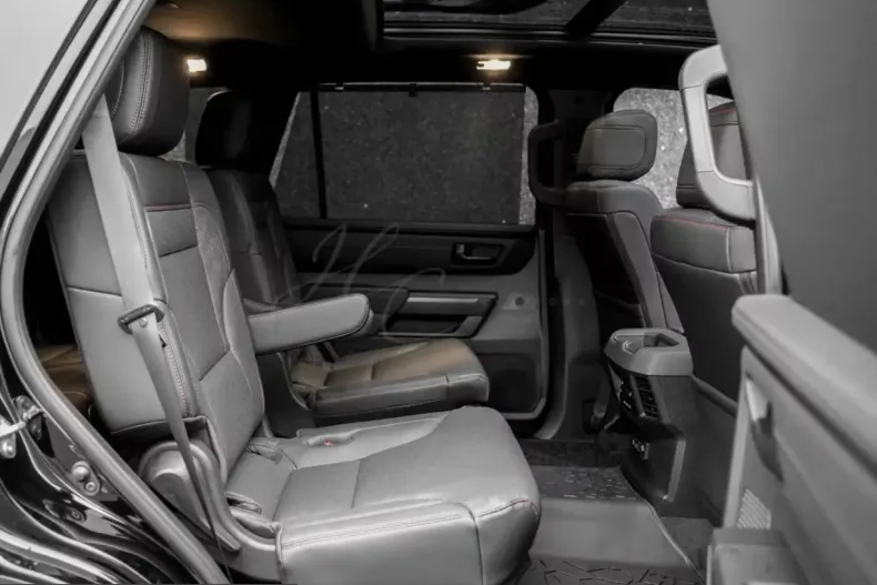 Toyota Sequoia din 2026 cu 51 km - oferta TOY236300 - foto 12