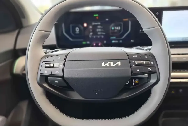 Kia EV4 din 2026 cu 51 km - oferta KIA236302 - foto 7