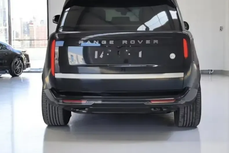 Land Rover Range Rover din 2026 cu 51 km - oferta LAN236304 - foto 7