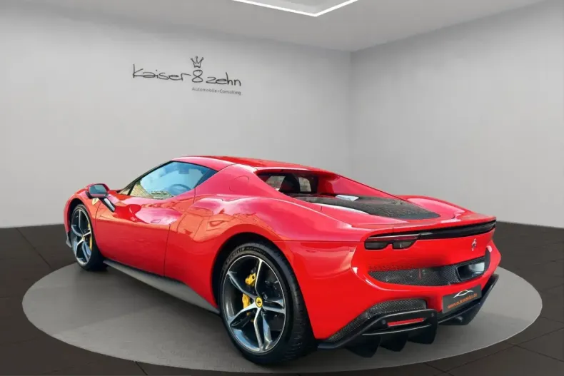 Ferrari 296 GTB din 2024 cu 7.450 km - oferta FER236307 - foto 6