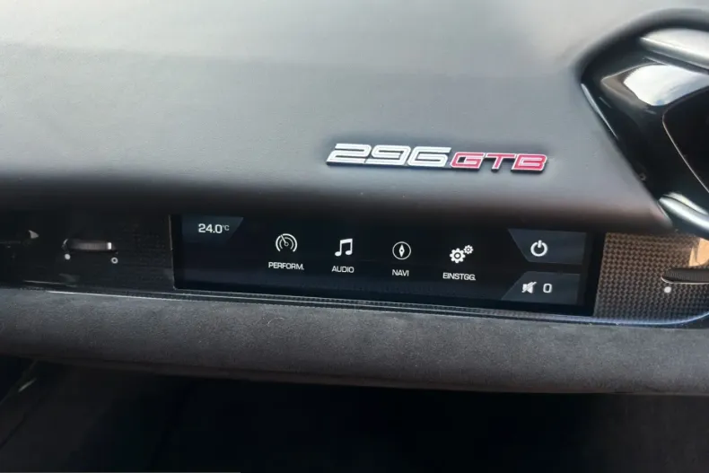 Ferrari 296 GTB din 2024 cu 7.450 km - oferta FER236307 - foto 19