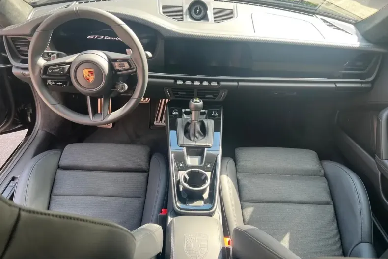 Porsche 992 din 2025 cu 2.500 km - oferta POR236309 - foto 9