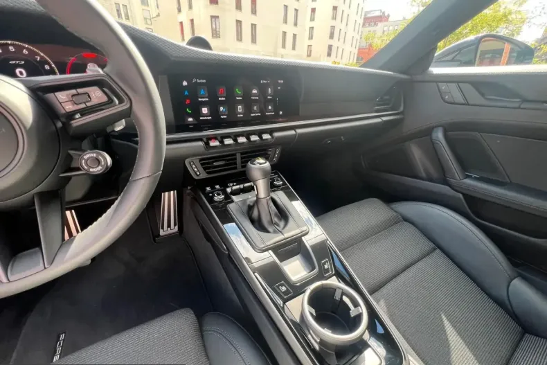 Porsche 992 din 2025 cu 2.500 km - oferta POR236309 - foto 10