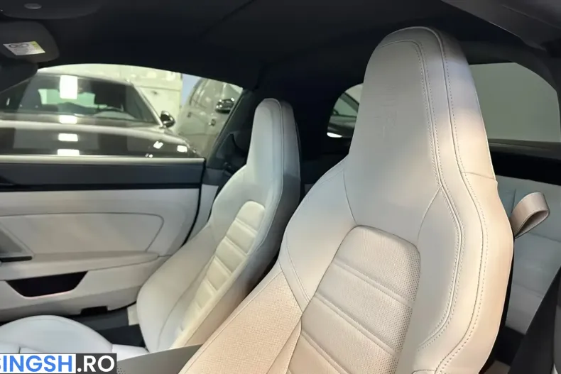 Porsche 911 din 2026 cu 51 km - oferta POR236324 - foto 10
