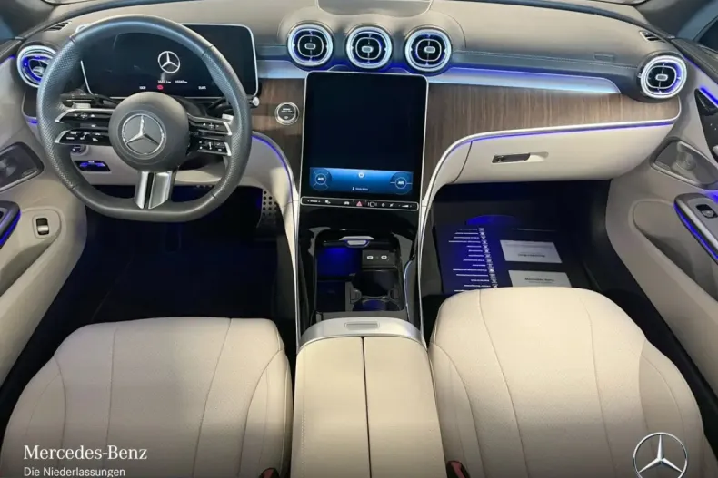 Mercedes-Benz CLE 200 (Clasa CLE) din 2025 cu 15.241 km - oferta MER236332 - foto 8