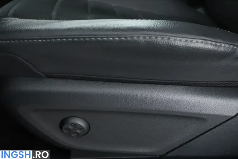 Mercedes-Benz GLE 300 (Clasa GLE) din 2023 cu 36.891 km - oferta MER236348 - foto 26