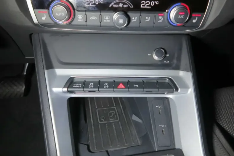Audi Q3 din 2022 cu 44.000 km - oferta AUD236357 - foto 45