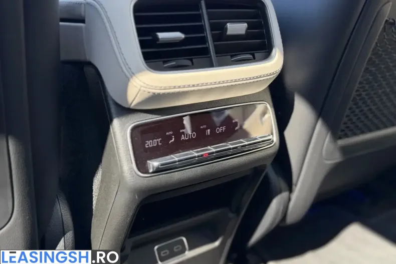 Mercedes-Benz GLE 63 AMG (Clasa GLE) din 2023 cu 23.631 km - oferta MER236367 - foto 12