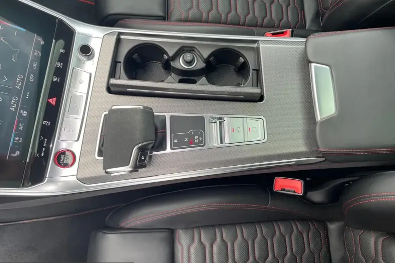 Audi RS7 din 2025 cu 15.000 km - oferta AUD236374 - foto 35