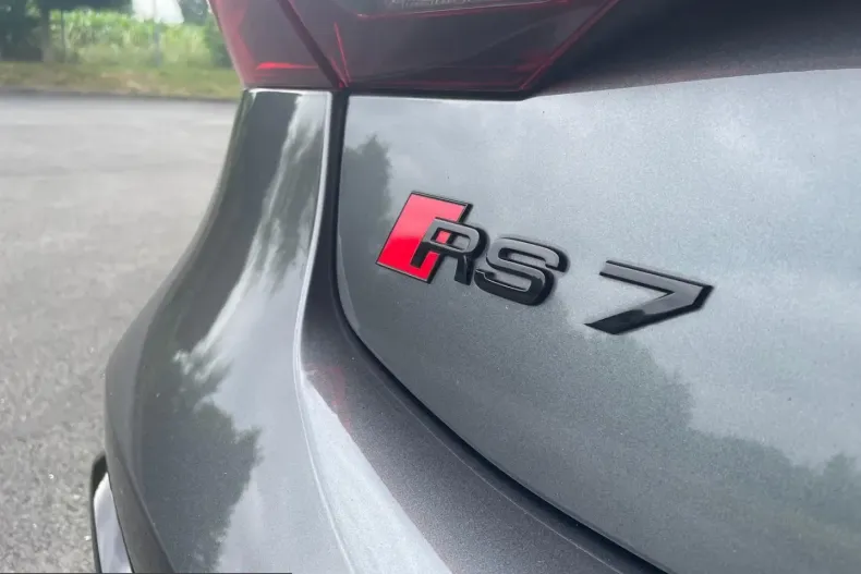 Audi RS7 din 2025 cu 15.000 km - oferta AUD236374 - foto 42