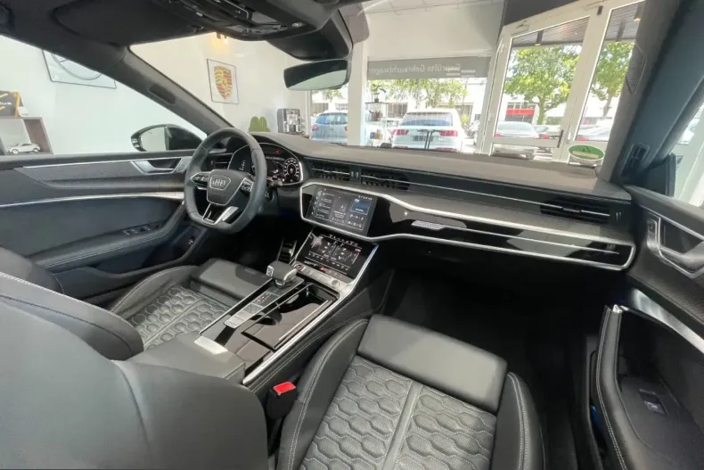 Audi RS7 din 2025 cu 13.400 km - oferta AUD236378 - foto 22