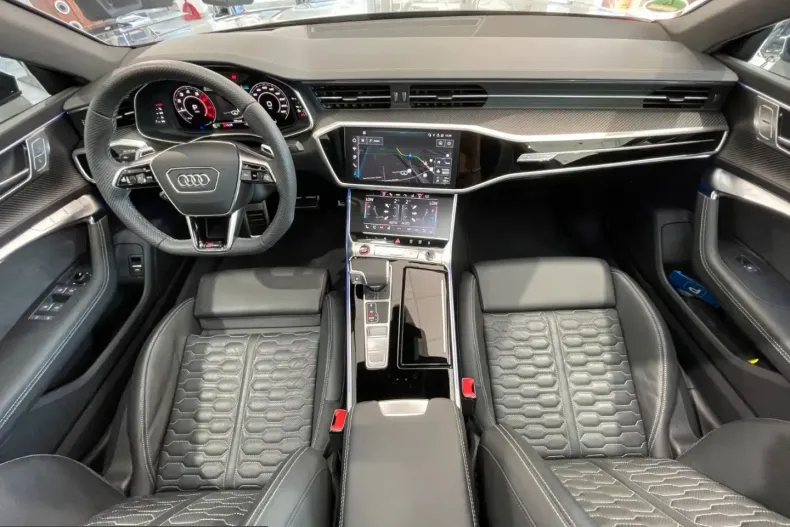 Audi RS7 din 2025 cu 13.400 km - oferta AUD236378 - foto 28