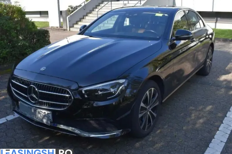 Mercedes-Benz E 300 (Clasa E) din 2022 cu 77.000 km - oferta MER236387 - foto 2