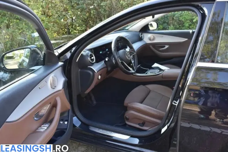 Mercedes-Benz E 300 (Clasa E) din 2022 cu 77.000 km - oferta MER236387 - foto 6