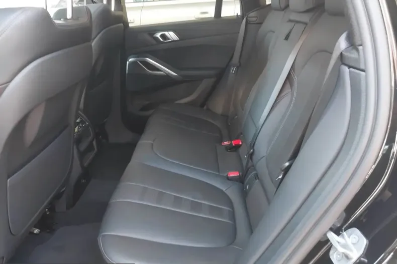 BMW X6 (Seria X) din 2022 cu 61.200 km - oferta BMW236389 - foto 27