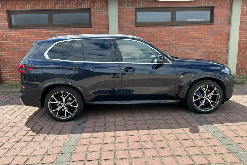 BMW X5 (Seria X) din 2025 cu 10.515 km - oferta BMW236390 - foto 3