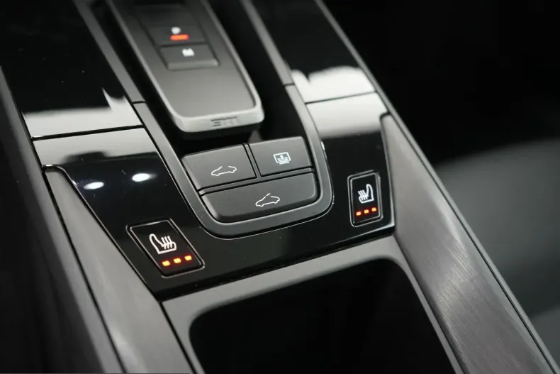 Porsche 992 din 2025 cu 4.474 km - oferta POR236396 - foto 30