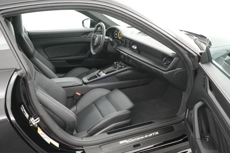 Porsche 992 din 2025 cu 4.474 km - oferta POR236396 - foto 32