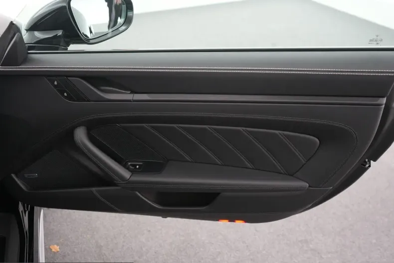 Porsche 992 din 2025 cu 4.474 km - oferta POR236396 - foto 33