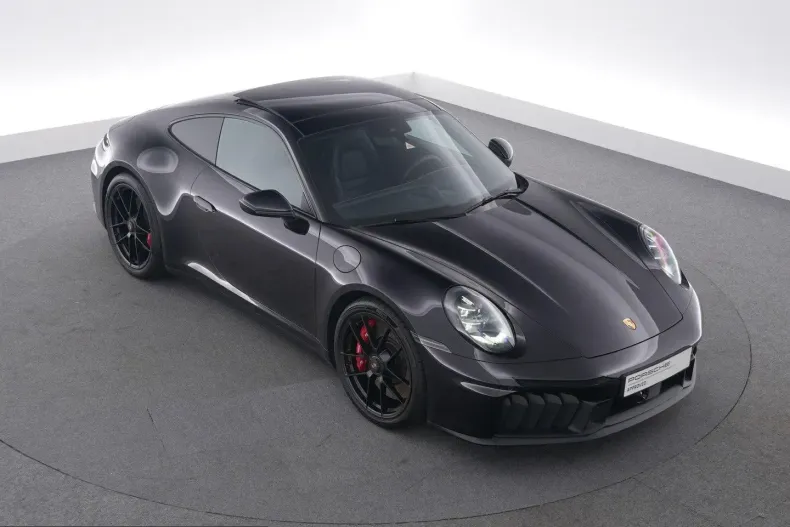 Porsche 992 din 2025 cu 4.357 km - oferta POR236401 - foto 1