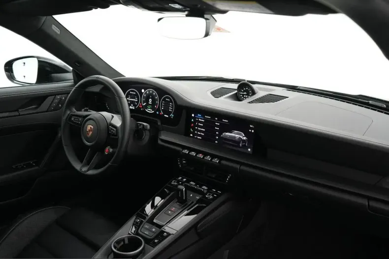 Porsche 992 din 2025 cu 4.357 km - oferta POR236401 - foto 31