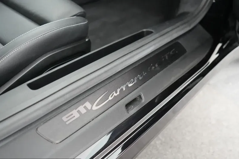 Porsche 992 din 2025 cu 4.357 km - oferta POR236401 - foto 33