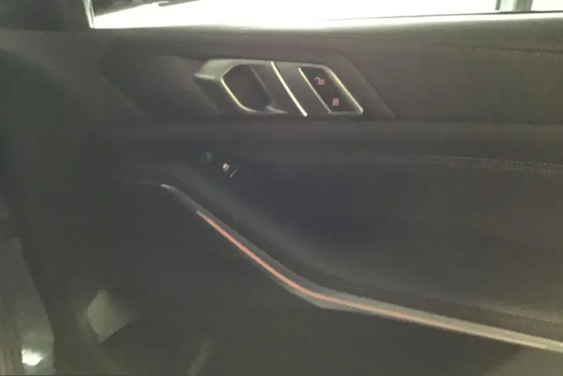 BMW X5 (Seria X) din 2022 cu 86.500 km - oferta BMW236413 - foto 12